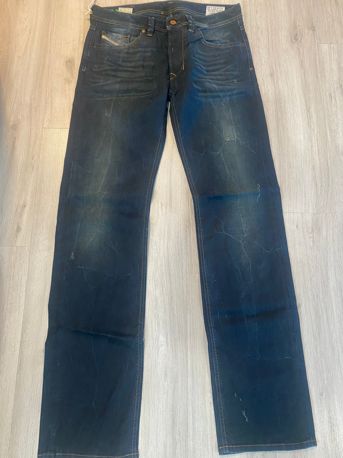 DIESEL JEANS LARKEE 0884F 32X36