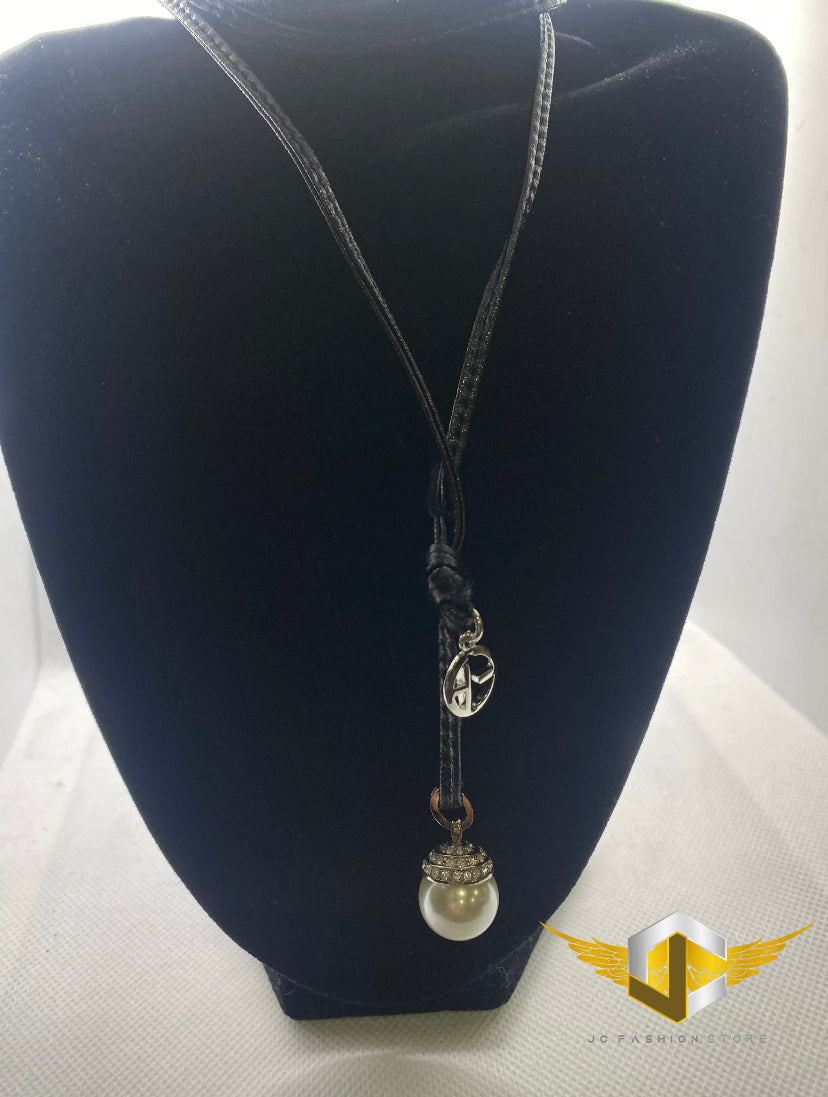 EMPORIO ARMANI LADIE'S LEATHER LUXURY NECKLACE EGM1006