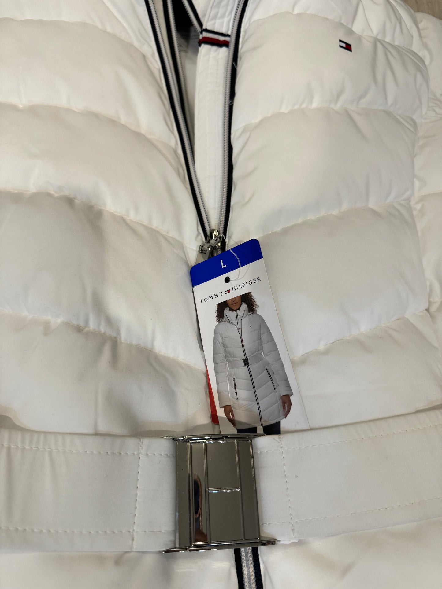 TOMMY HILFIGER LADIES HOODED QUILTED JACKET BELTED