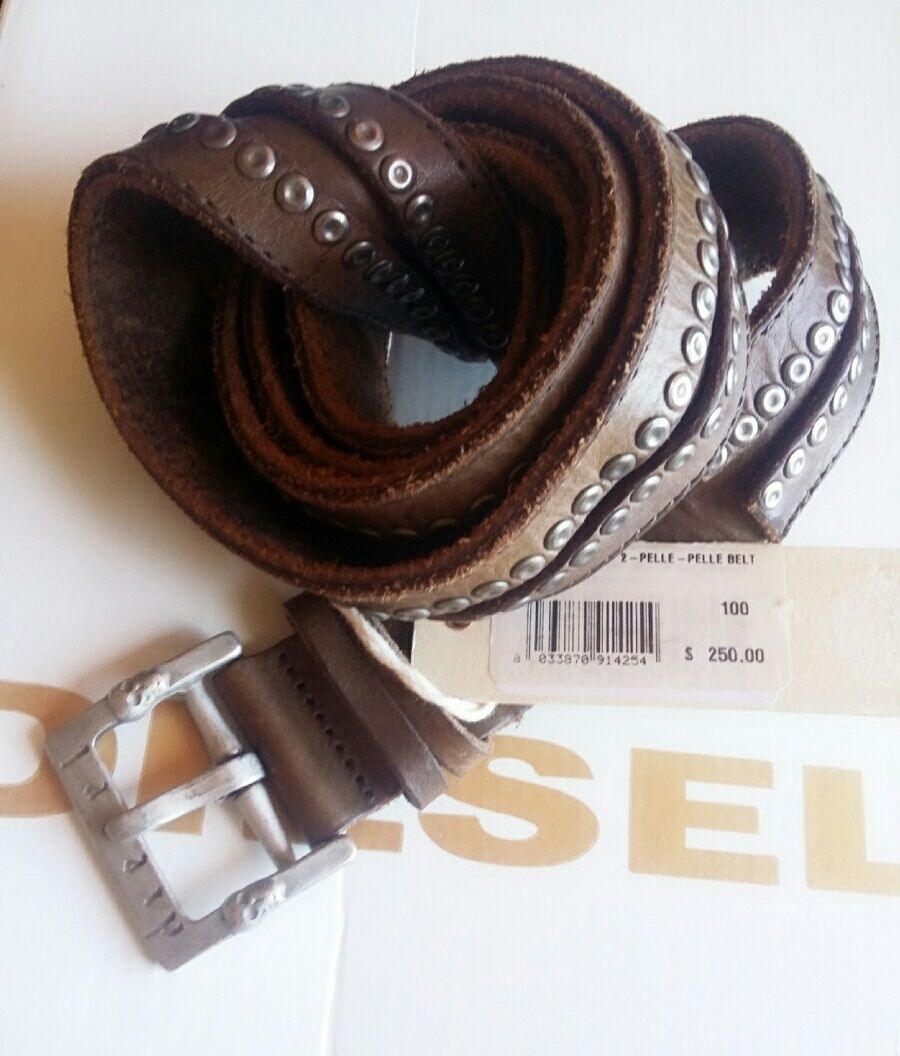 NWT $250 DIESEL PELLE PELLE BELT STUDDED 00CHVS 00HCO Sz. 36
