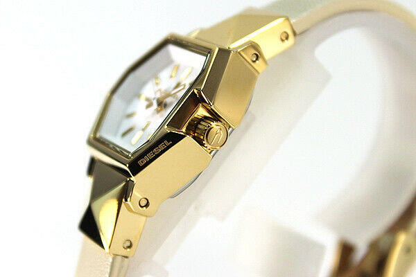 DIESEL WOMEN'S LEATHER WATCH DZ5353
