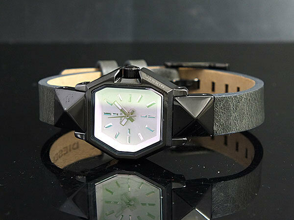 DIESEL WOMEN'S PURPLE FACE LUXURY CASUAL WATCH DZ5220