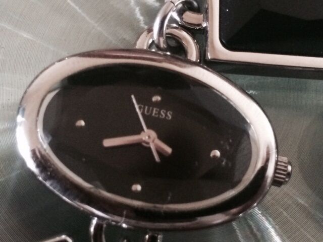 GUESS LADIE'S DAZZLING BLACK LUXURY WATCH W12640L2