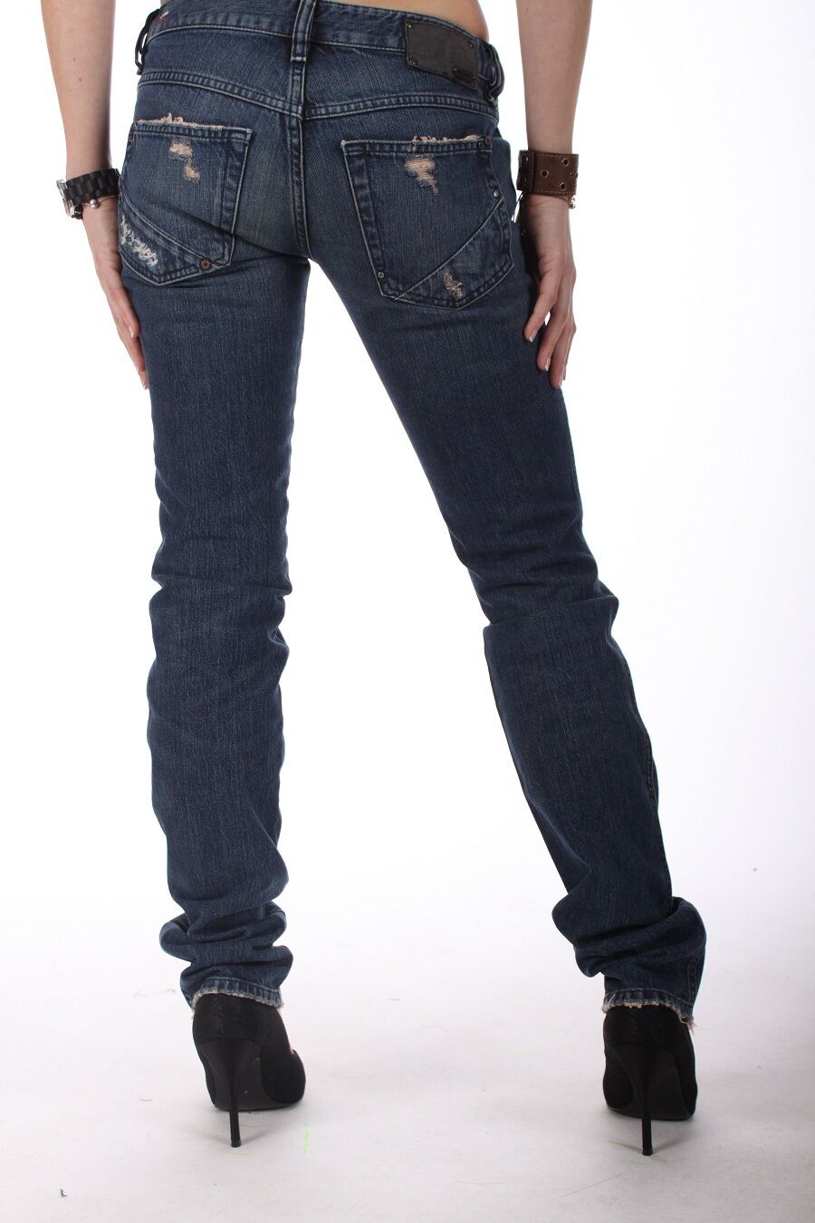 NWT $270 DIESEL DESTROY WOMEN'S JEANS LHELA 0073W Sz. 27