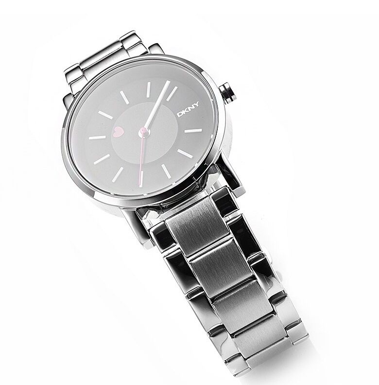DKNY WOMEN'S LUXURY SIGNATURE EDITION HEART WATCH NY2268