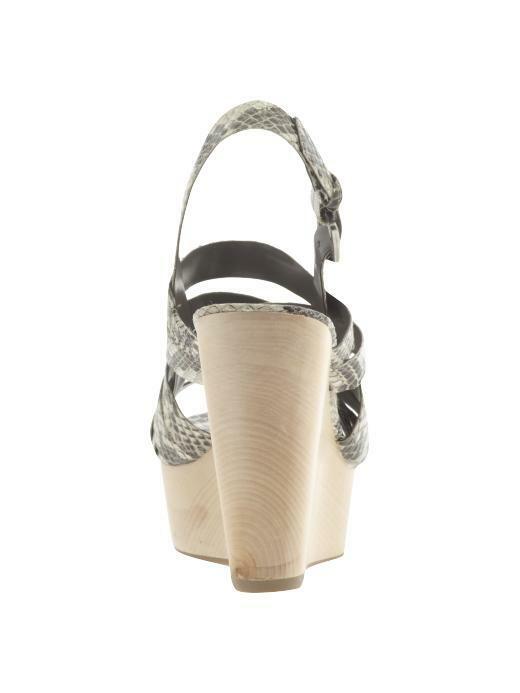 DKNYC LADIES NIKKI SANDALS SNAKE LIGHT GRAY HEELS S 7.5