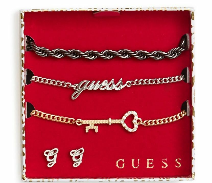 guess Women's Bracelet and Baguette Earrings Gift Set