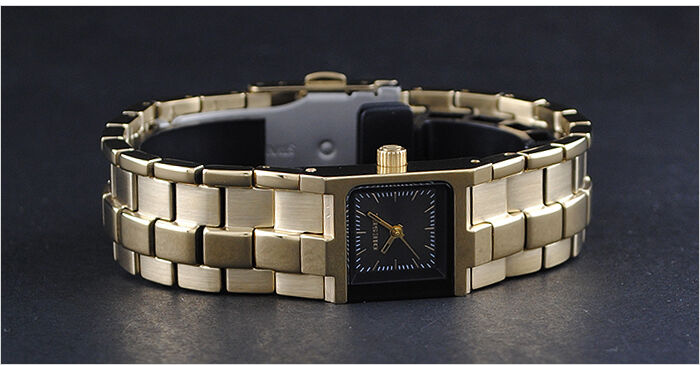 DIESEL LADIES STAINLESS STEEL GOLD COLLECTION WATCH DZ5246