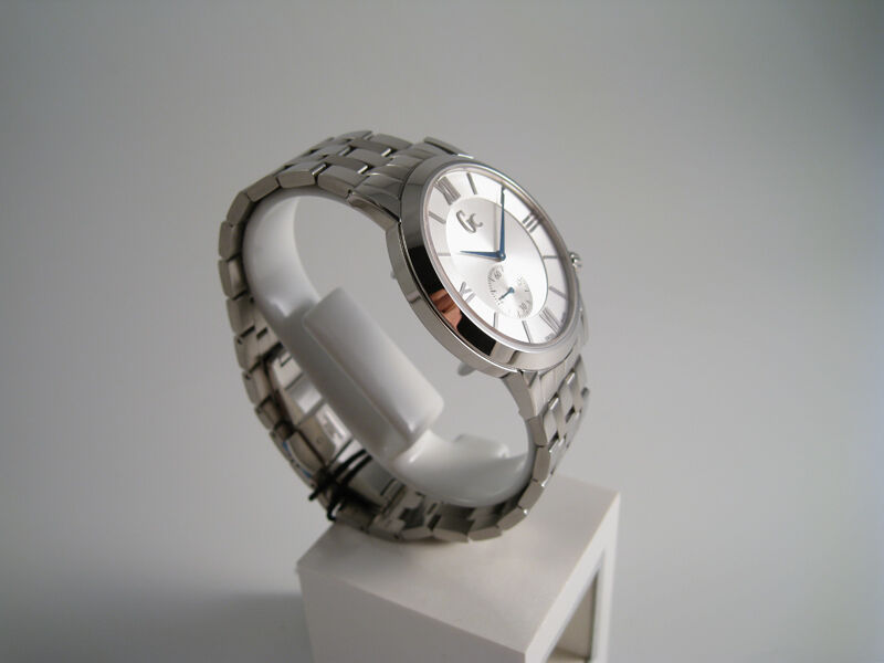 GUESS MEN'S COLLECTION SUPER SLIM LUXURY WATCH X59002G1S