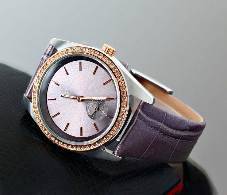 KENNETH COLE LADIE'S CLASSIC SECOND DIAL EDITION WATCH KC2632