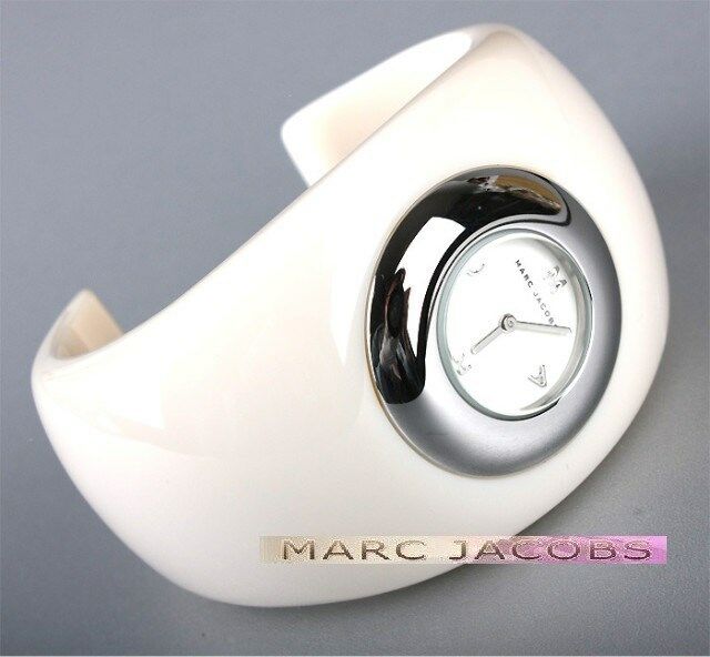 MARC BY JACOBS WOMEN'S BANGLE WHITE PEARL WATCH MBM4513