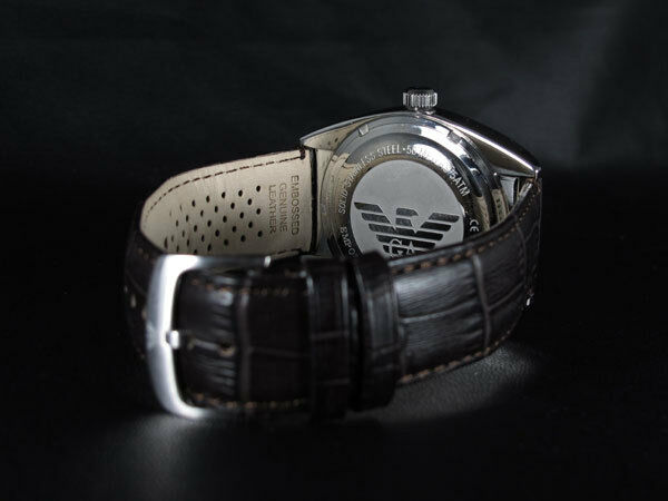 エンポリオアルマーニ　腕時計　AR0394 EMPORIO ARMANI MEN'S LEATHER WATCH AR0394 – JCFashionStore