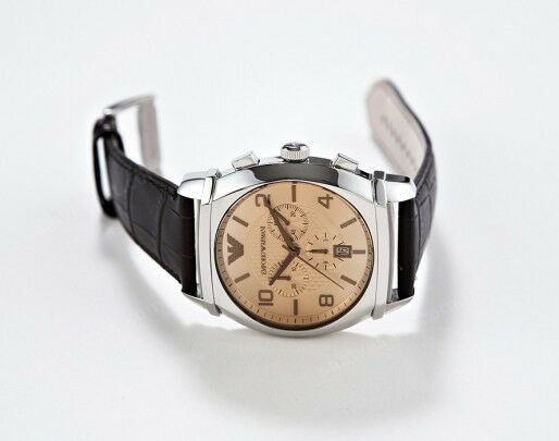 EMPORIO ARMANI MEN'S LUXURY CLASSIC COLLECTION BROWN WATCH AR0348